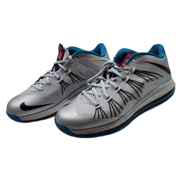 NIKE AIR MAX LEBRON X LOW "AKRON AEROS" METALLIC - Picture 4 of 16